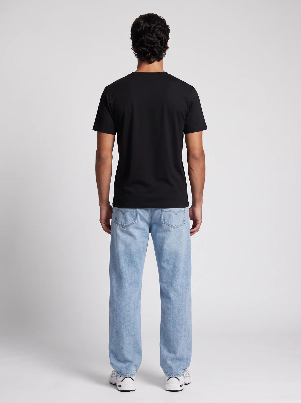 Elegant Tee-unisex